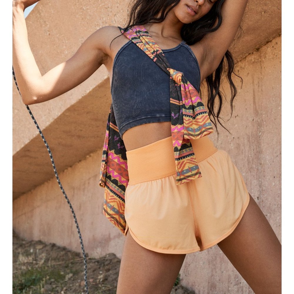 🆕 FP MOVEMENT Game Time Shorts / Cantelope
